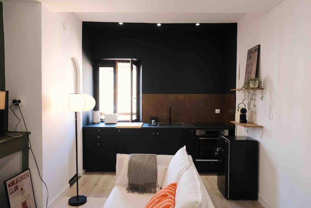 Apartamento Le 23, Cocon Dans Le Centre Historique Montauban Exterior foto
